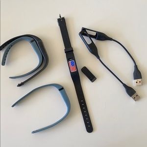 Fitbit Flex with 2 Chargers and 4 bands